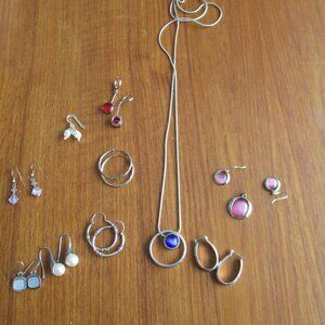 Bundle of earrings and other jewelry